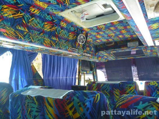 ペナン島からタイ国境へのバス (2)