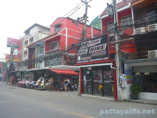 br-guesthouse-pattaya-1