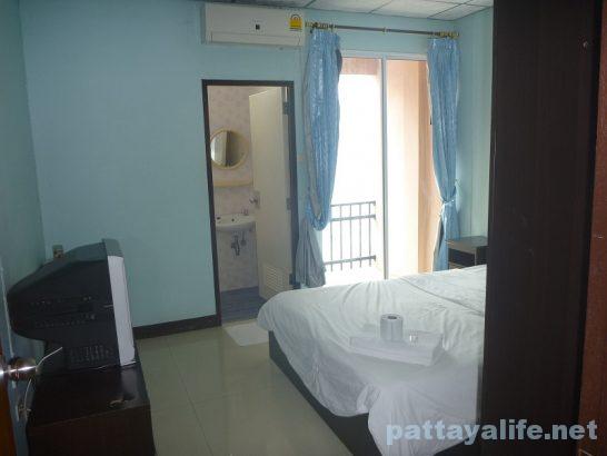 br-guesthouse-pattaya-6