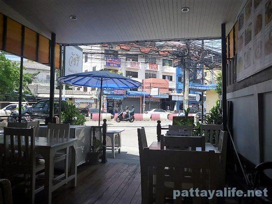 pattaya-3rd-road-restaurant-8