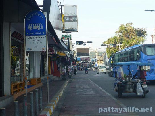 Pattaya Baht bus stop (2)