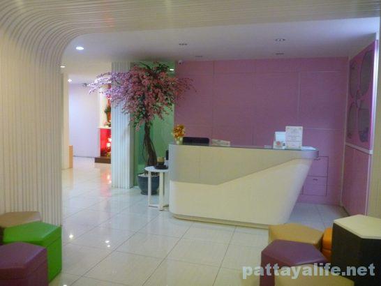 Pintree service apartment pattaya (33)