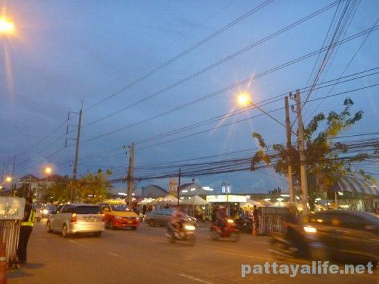 Pattaya Thepprasit night market (1)
