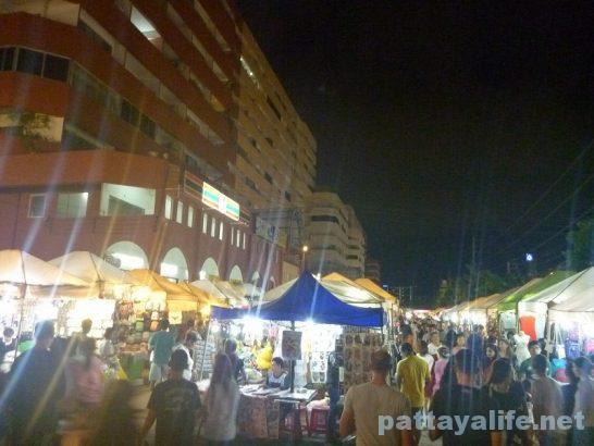 Pattaya Thepprasit night market (16)
