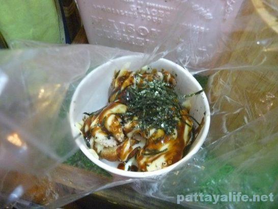 Pattaya takoyaki (6)