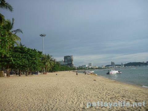 パタヤビーチ Pattaya beach 20170809 (1)