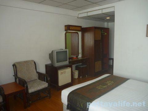 ボススイーツパタヤ Boss suites pattaya hotel (6)