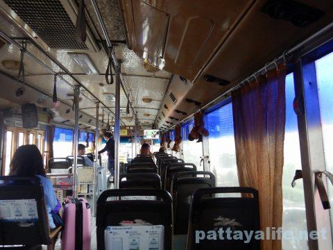 ドンムアン空港からパタヤへバス乗り継ぎ移動 (2)
