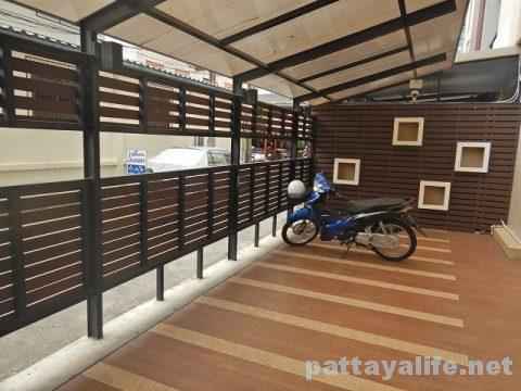 エイプリルスイーツ April Suites Hotel Pattaya (37)