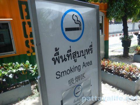 ドンムアン空港喫煙所 (3)