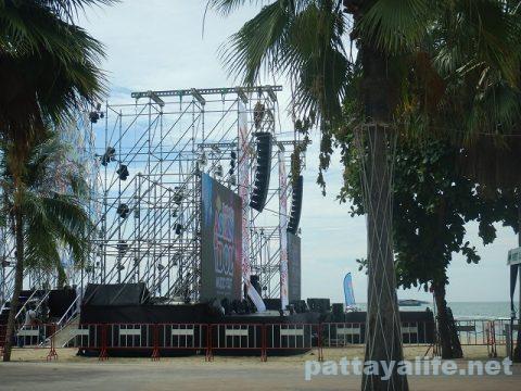 アジアンアイドルミュージックフェストパタヤビーチステージ