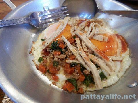 パタヤタイのベトナム料理レストランのカイガタ (4)